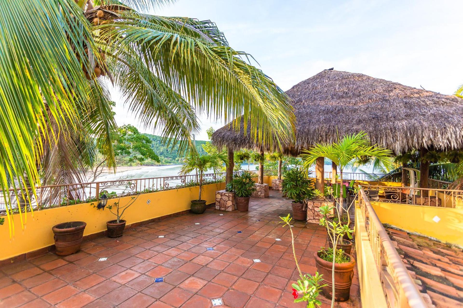 Villa Celeste ชาซาลา ภายนอก รูปภาพ