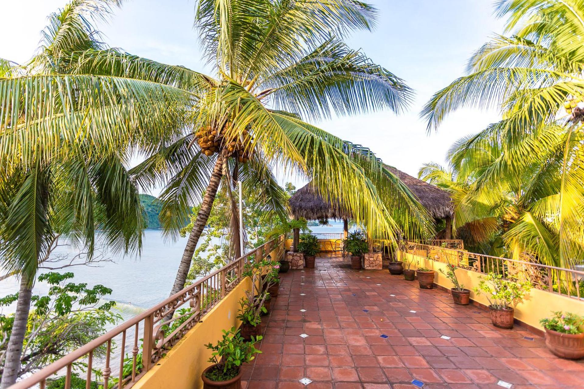Villa Celeste ชาซาลา ภายนอก รูปภาพ