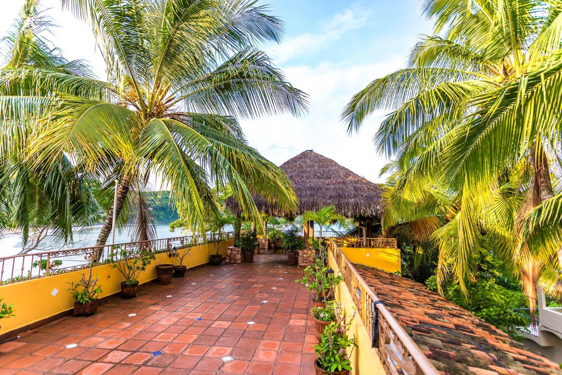 Villa Celeste ชาซาลา ภายนอก รูปภาพ